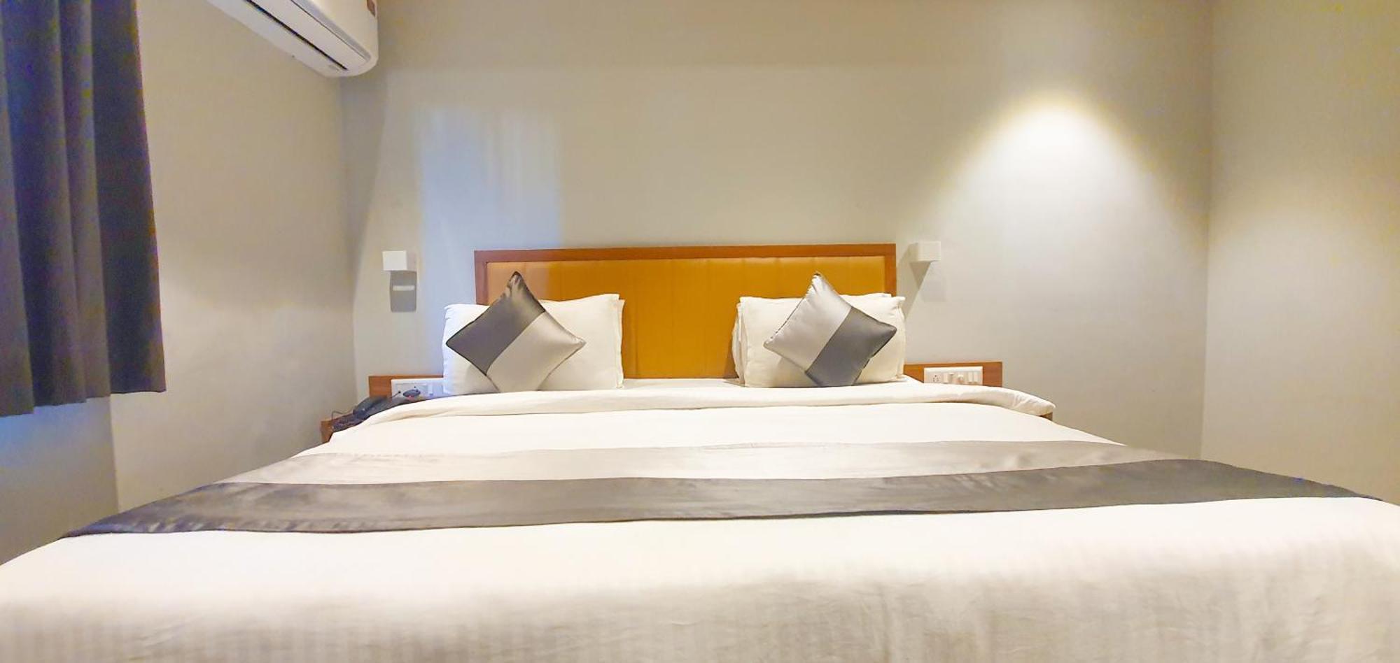 Hotel Nova Star راجكوت المظهر الخارجي الصورة