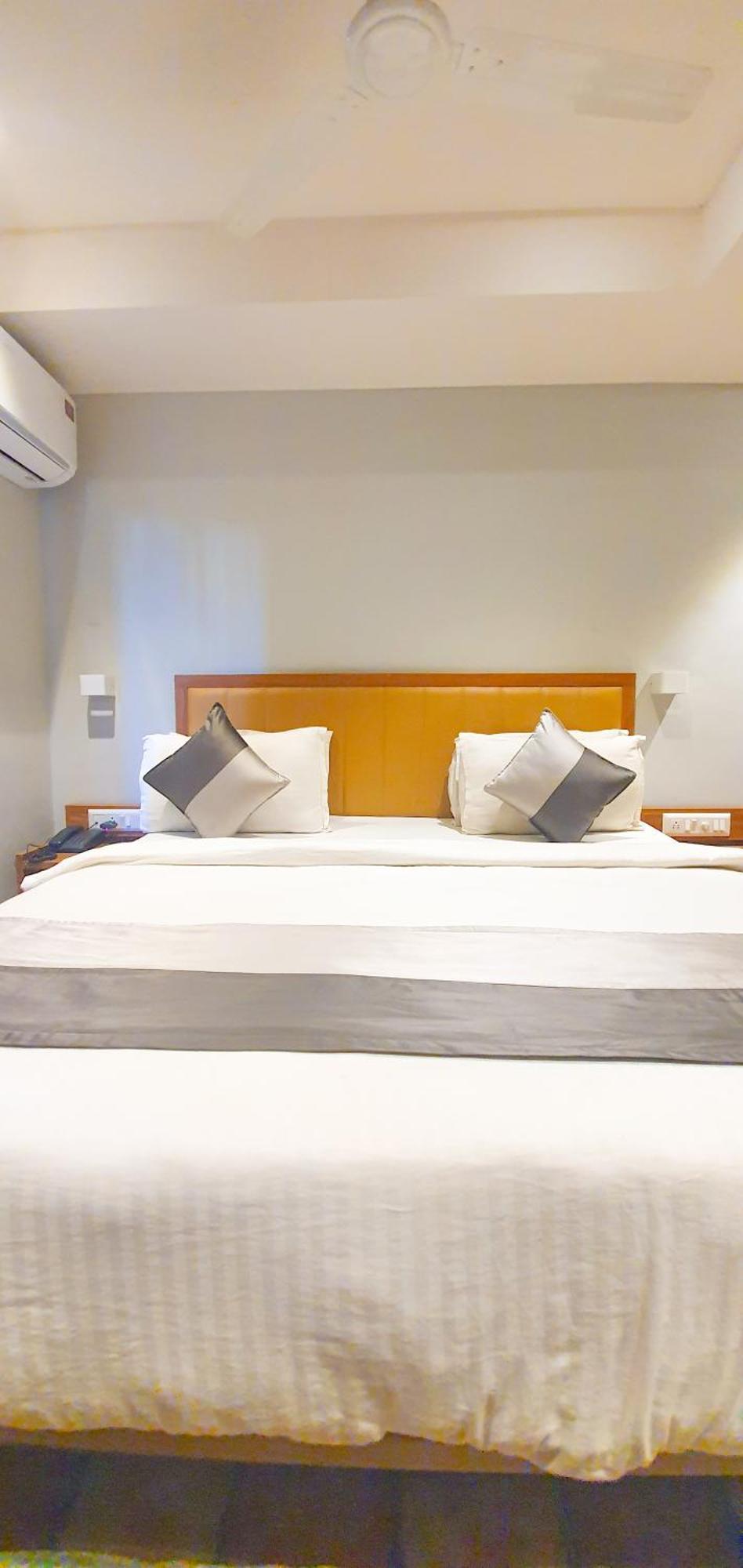 Hotel Nova Star راجكوت المظهر الخارجي الصورة