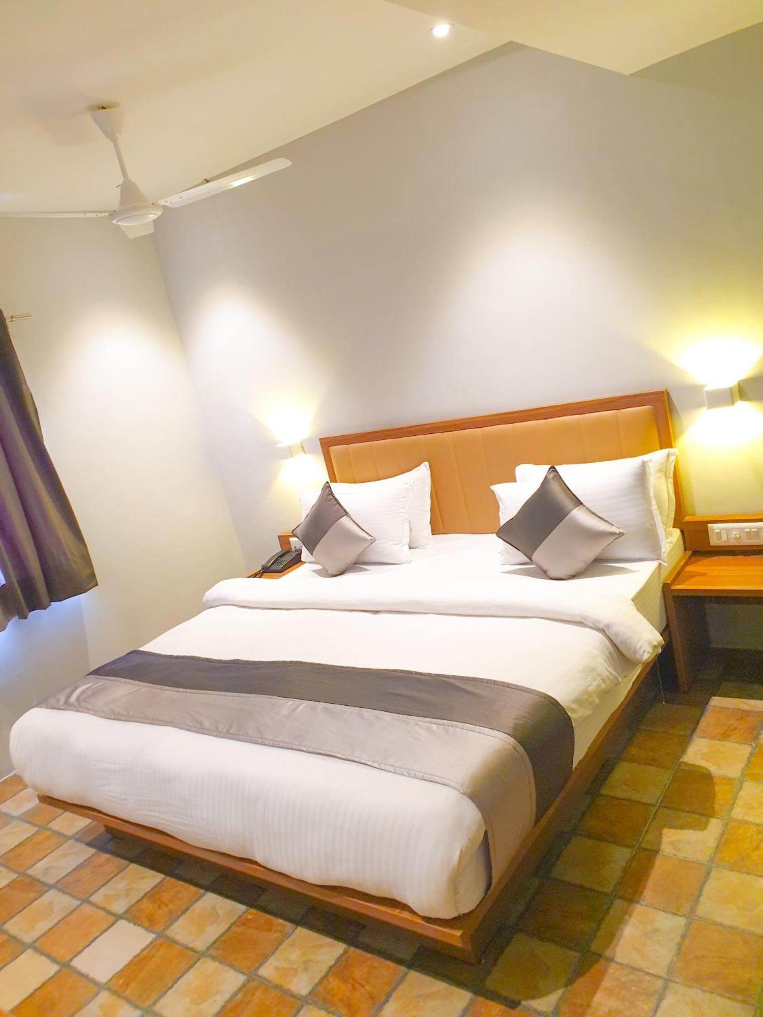 Hotel Nova Star راجكوت المظهر الخارجي الصورة