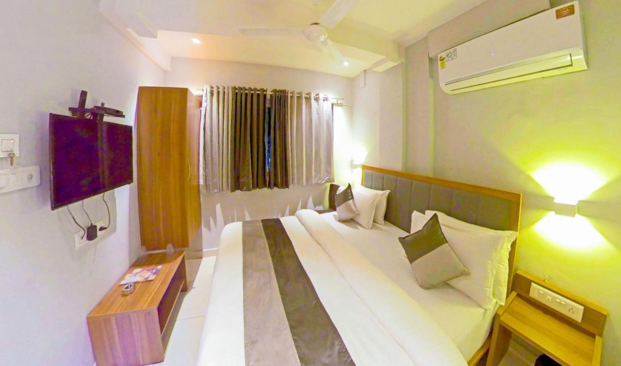 Hotel Nova Star راجكوت المظهر الخارجي الصورة