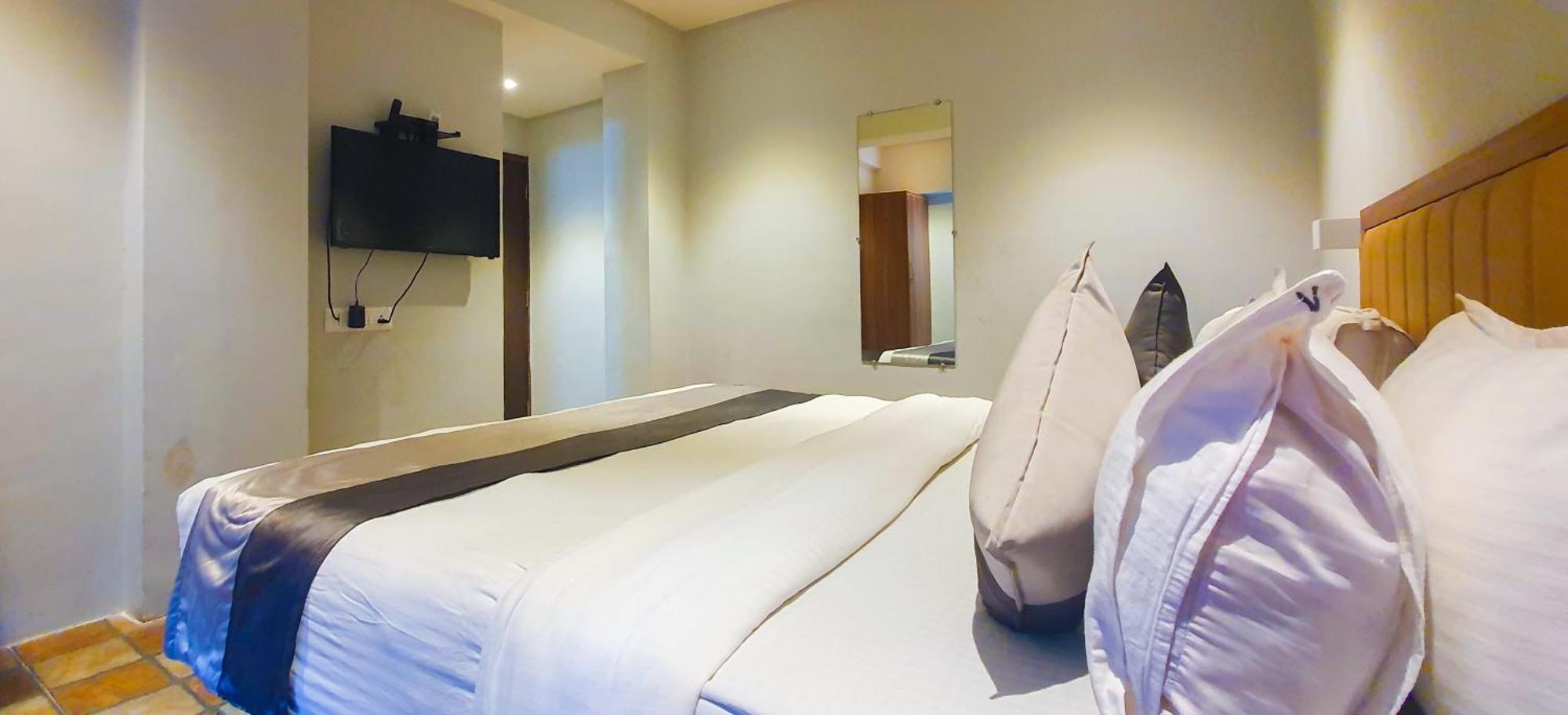 Hotel Nova Star راجكوت المظهر الخارجي الصورة
