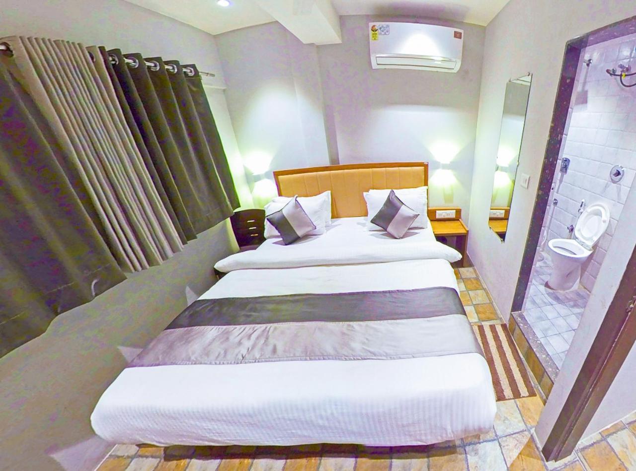 Hotel Nova Star راجكوت المظهر الخارجي الصورة