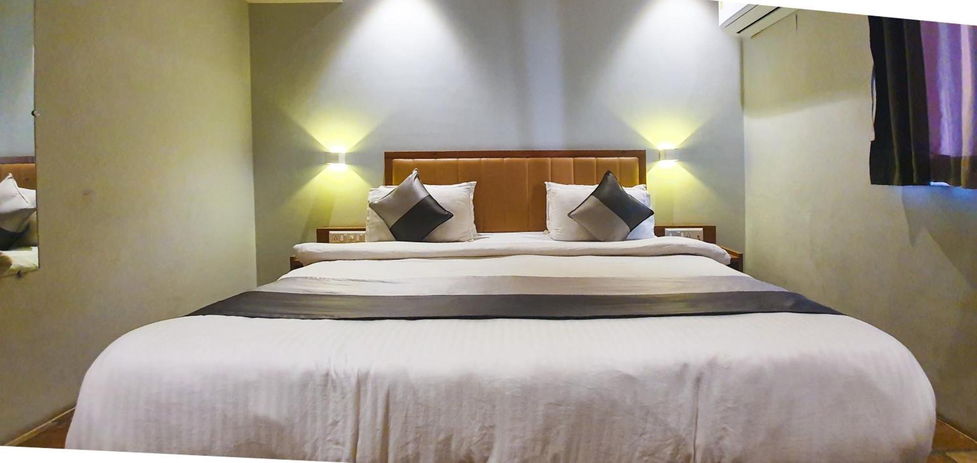 Hotel Nova Star راجكوت المظهر الخارجي الصورة